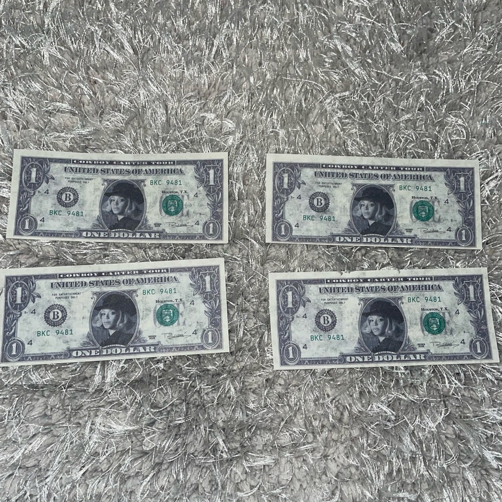Beyonce Cowboy Carter  Bey Dollar Bill From The Tour! *MINT*